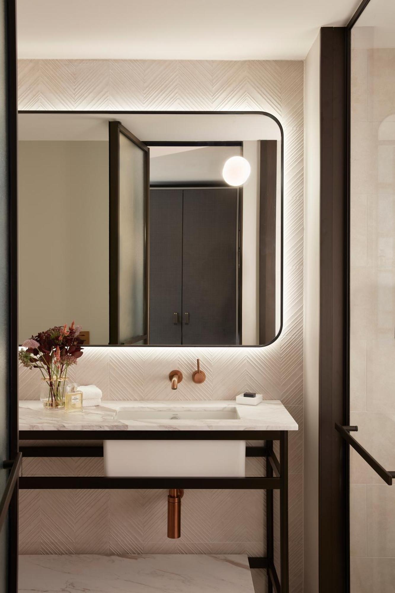 Hilton Melbourne Little Queen Street מראה חיצוני תמונה Bathroom