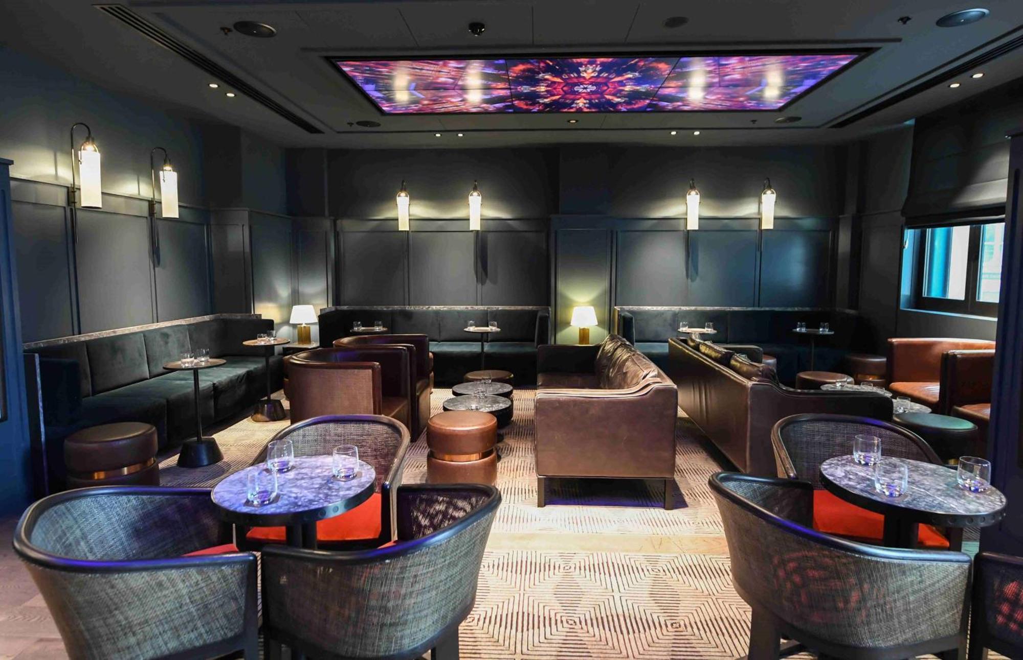 Hilton Melbourne Little Queen Street מראה חיצוני תמונה The interior of the lounge
